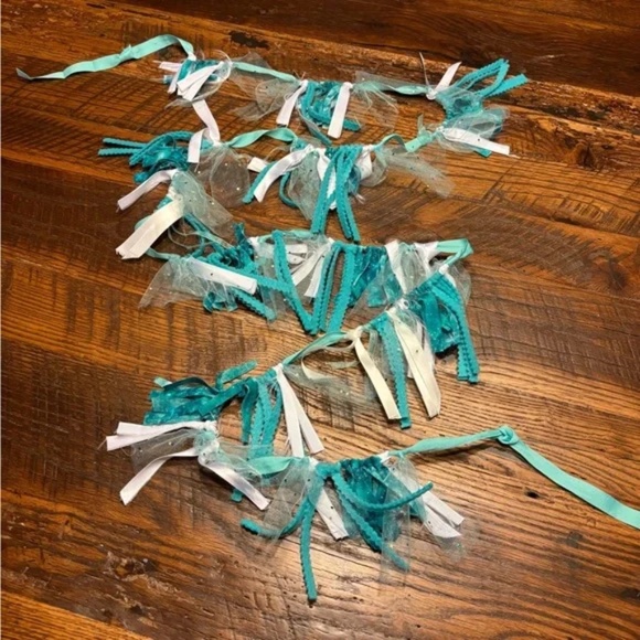 Decorative Ribbon Bunting Wall Decor - tween/teen room - Picture 2 of 8